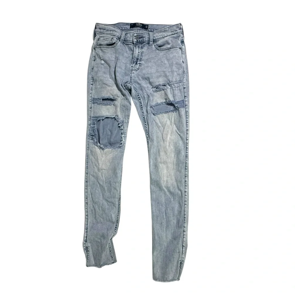 Hollister Light Blue Distressed Skinny Jeans - Picture 2 of 8